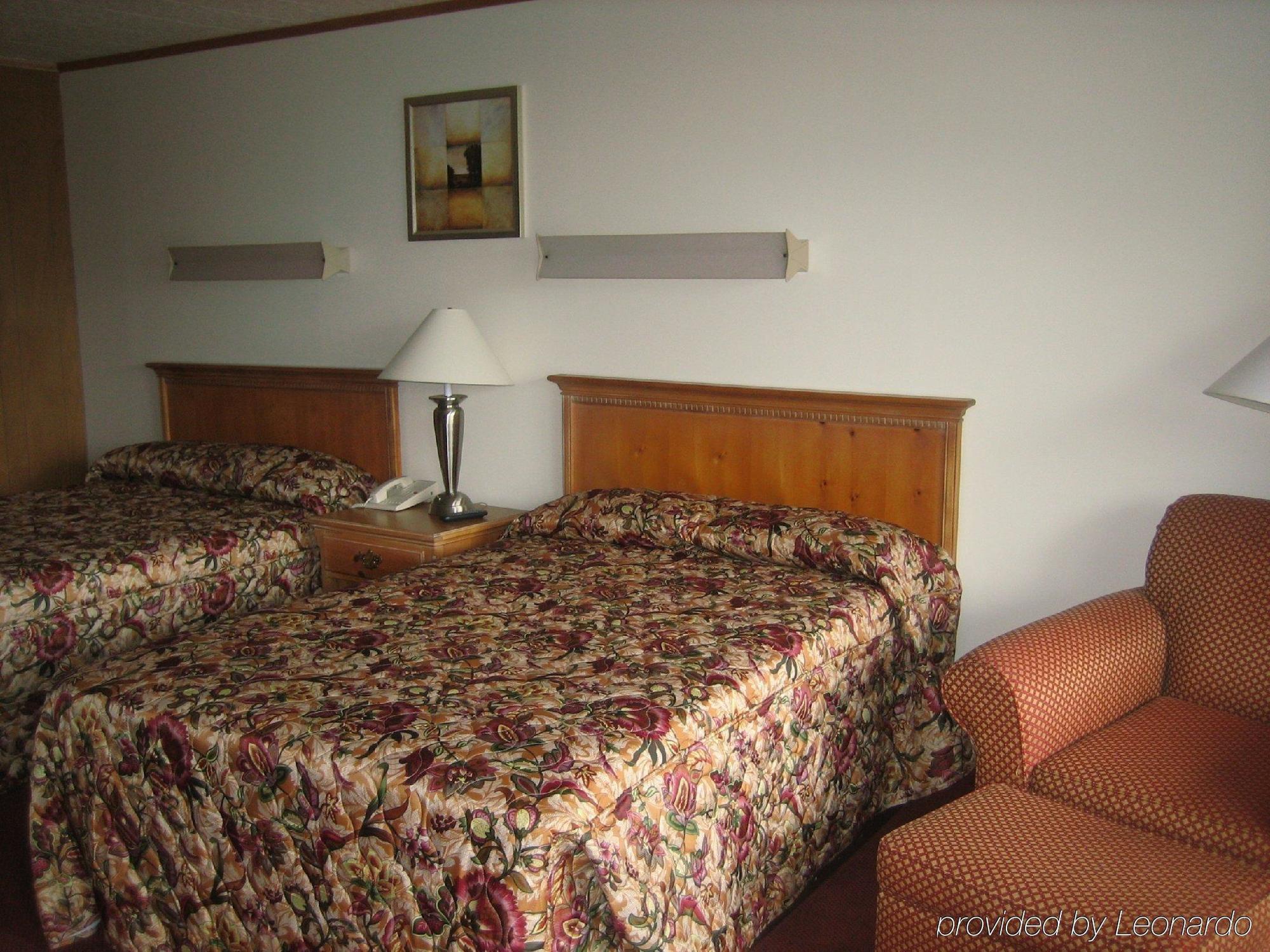 Blue Sky Inn Glens Falls-Saratoga-Lake George Eksteriør bilde