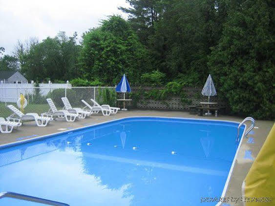 Blue Sky Inn Glens Falls-Saratoga-Lake George Eksteriør bilde