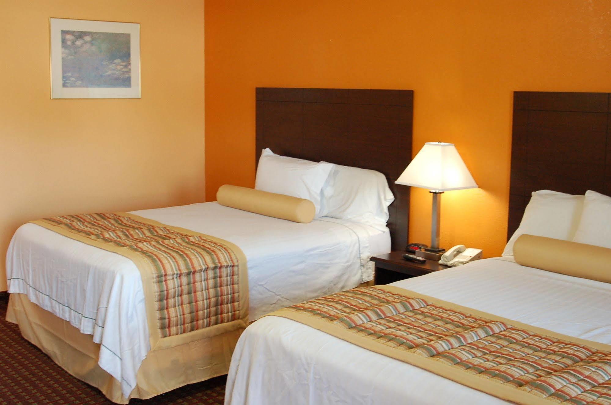 Blue Sky Inn Glens Falls-Saratoga-Lake George Eksteriør bilde